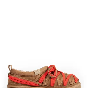 Tasman Lace Slip-On