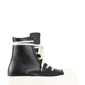 Hollywood Mega Bumper Sneaks